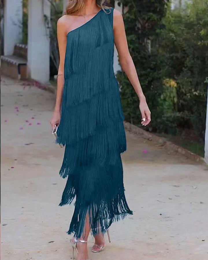 Dahlia – Elegant Women's Dress with Fringes and Modern Style