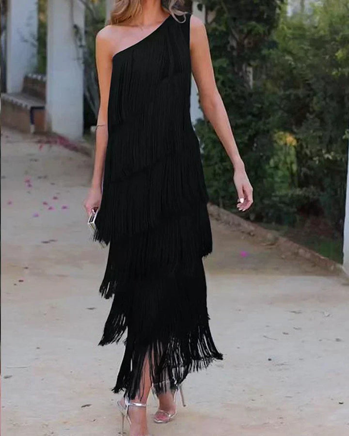 Dahlia – Elegant Women's Dress with Fringes and Modern Style