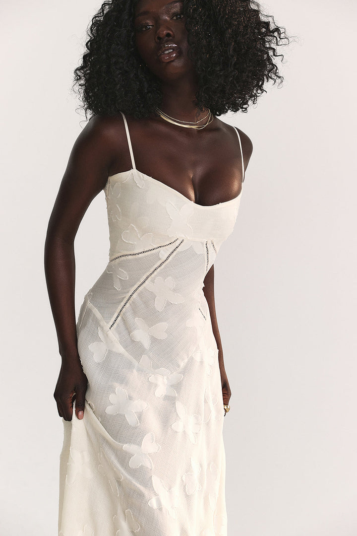 Aleida – Elegant Women's Dress, Sophisticated Design and Comfortable Fit